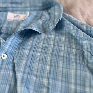 Southern Tide Lightweight Button Down